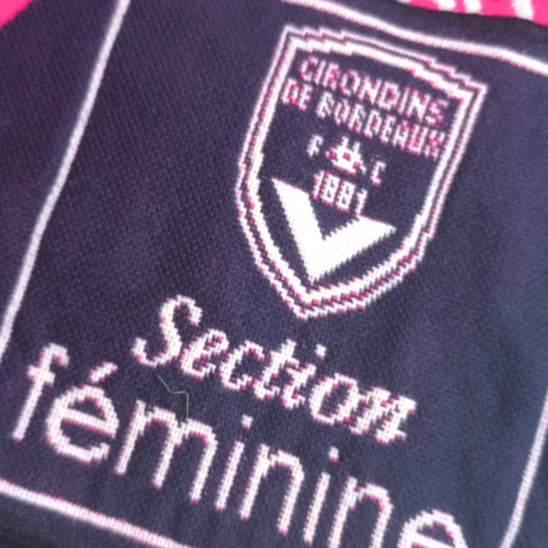 Écharpe d'occasion des Girondins de Bordeaux (féminines) "FC Girondins de Bordeaux 2015/2016".