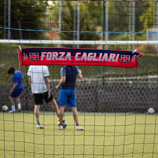 Écharpe d'occasion de Cagliari "Forza Cagliari".