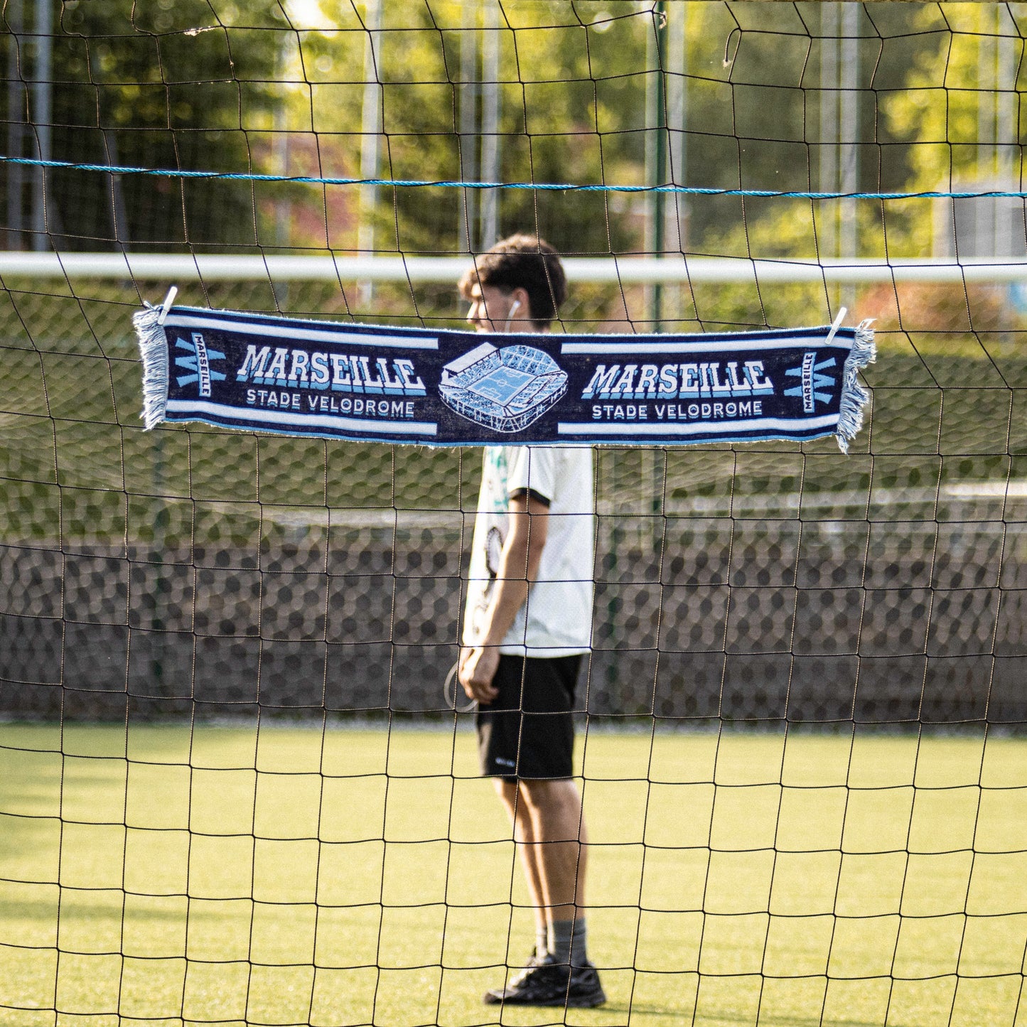 Écharpe d'occasion de l'Olympique de Marseille "Marseille Stade Vélodrome".