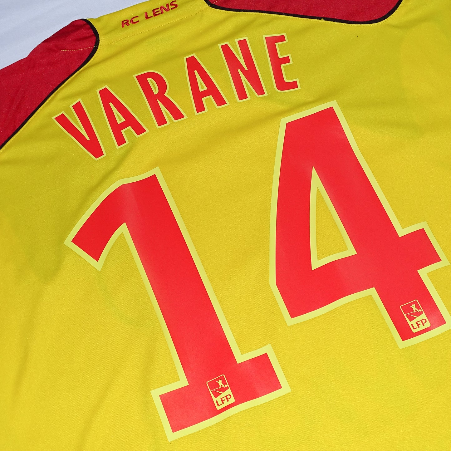 MAILLOT VINTAGE RACING CLUB DE LENS, 2010-2011, HOME, VARANE #34, L