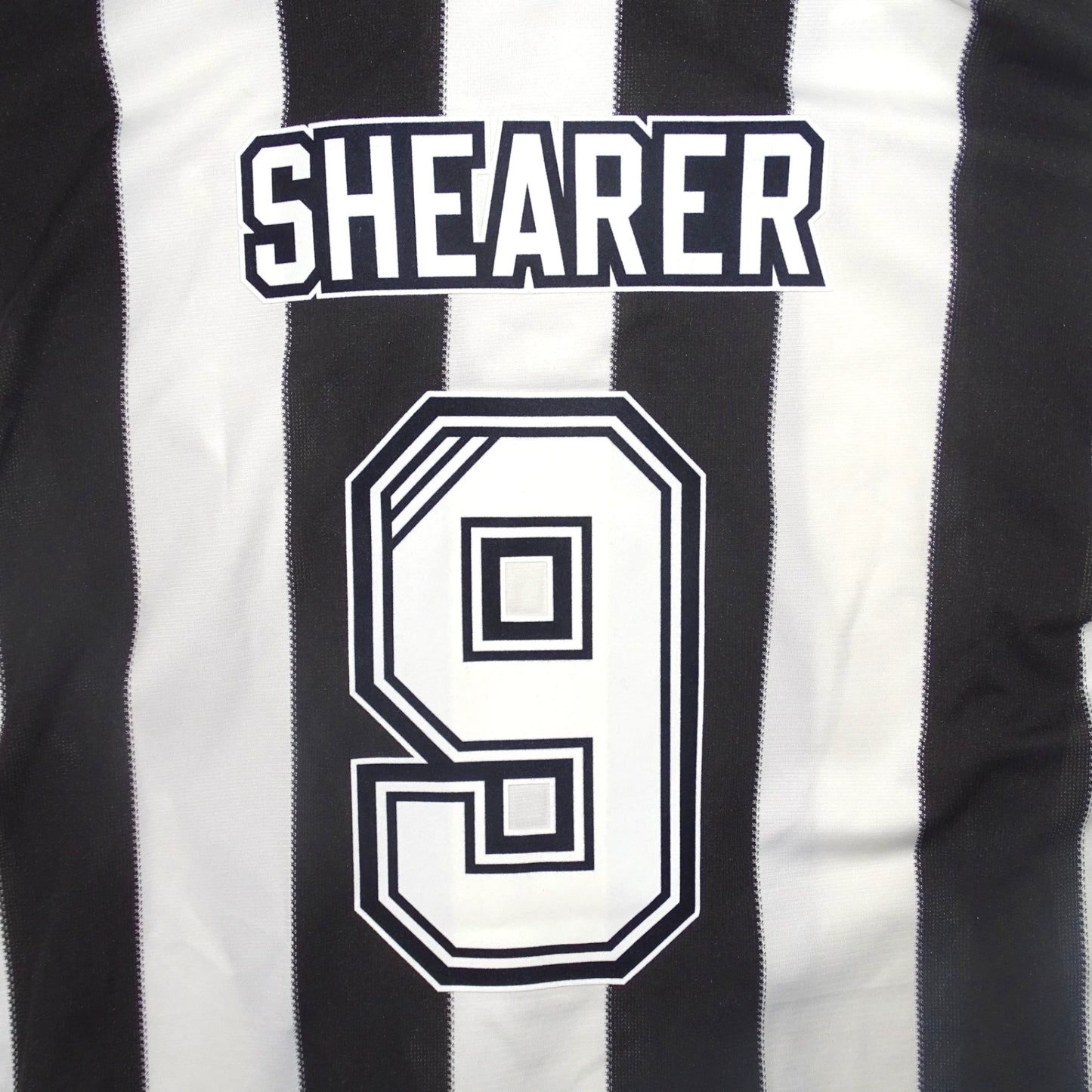 MAILLOT NEWCASTLE UNITED FC 1995/96 DOMICILE SHEARER #9 [XL]